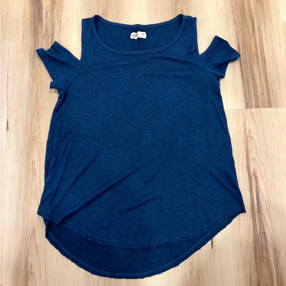 Hollister Open Shoulder Long Flowy Top Navy Size Medium